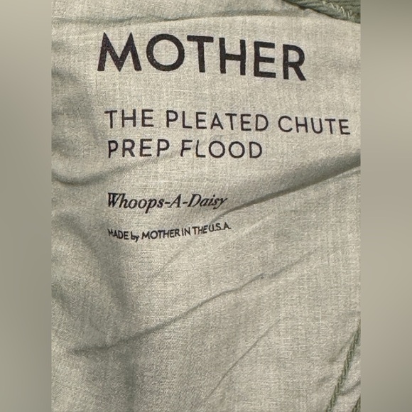 MOTHER pleated chute prep flood 
“whoops-a-daisy” - Picture 10 of 12